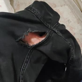 DeFacto'dan Aldığım Kot Pantolon Yırtıldı!