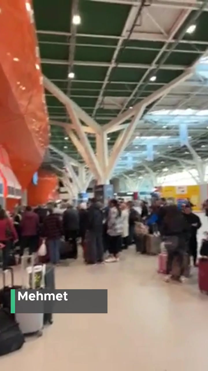 Sunexpress Hava Yolları Rötar Çile Çile Çile videonun kapak resmi