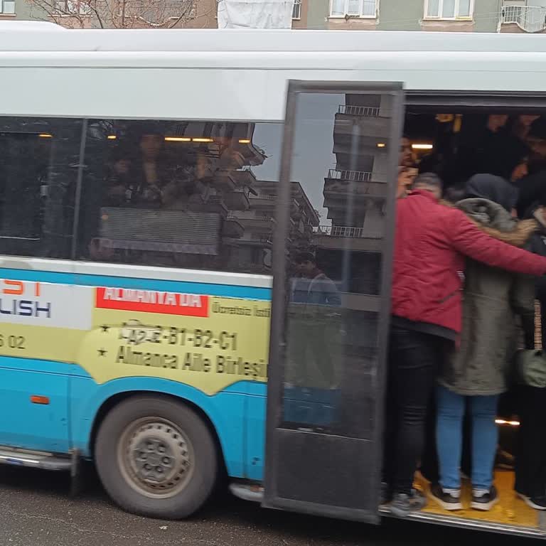 Diyarbakır'da Ulaşım Sorunu: Z1 Hatları Ve Beyaz Dolmuş Eksikliği