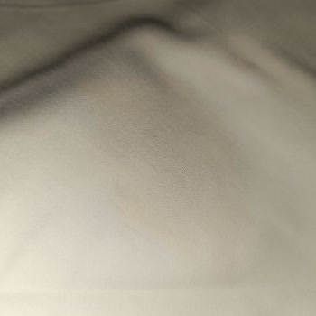 Çeyiz Seti Alışverişinde Hayal Kırıklığı: Yırtık Kutu Ve Lekeli Ürünler