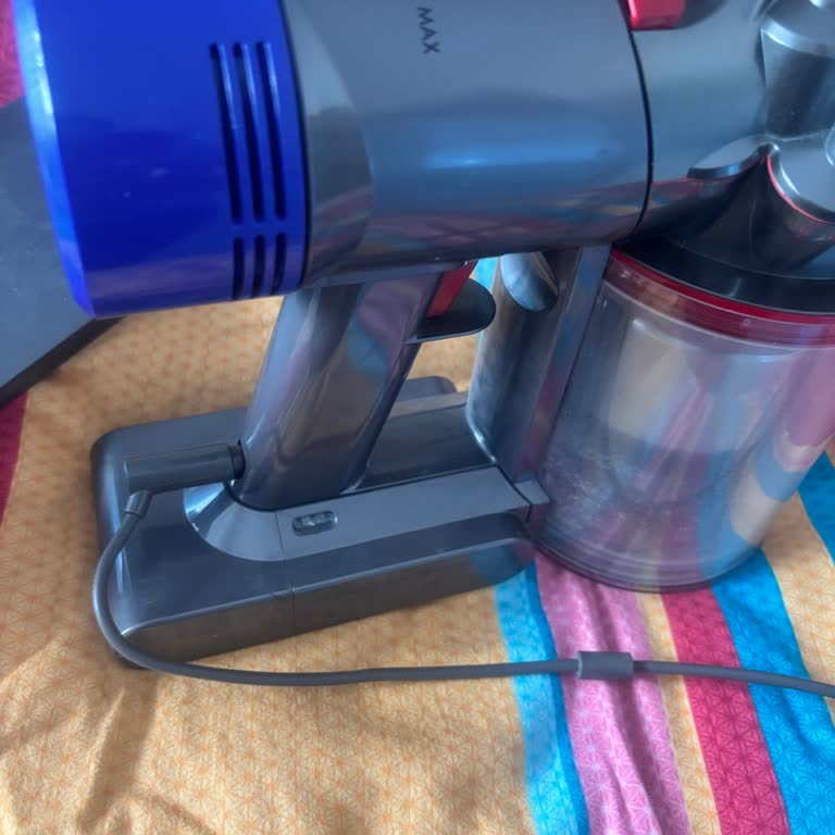 Dyson V8 Şarj Problemi