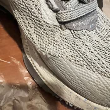 Skechers Ayakkabılarında Beklenmedik Yırtılma Ve Garanti Sorunu