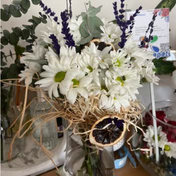 Yanlış Çiçek Gönderimi Ve İletişim Sorunları