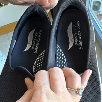 Dayanıklılık Beklentisini Karşılamayan Skechers Ayakkabı