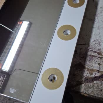 Minar Mobilya Kırık Gelen Makyaj Aynası İçin Çözüm Bekleniyor