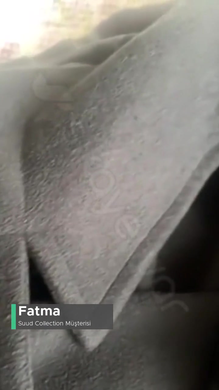 Suud Collection Siyah Kane Manşetli Maxi Kaban Tüylendi! videonun kapak resmi