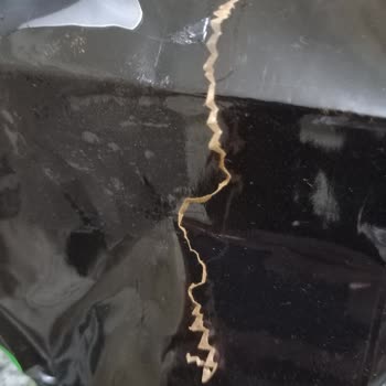 Çayın İçinden Naylon Parçası Çıktı: Aile Sağlığımız Tehdit Altında!