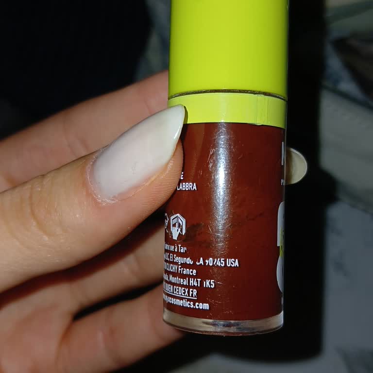 Lip Oil Ürününün Kalite Sorunları Ve Güvenlik Endişeleri