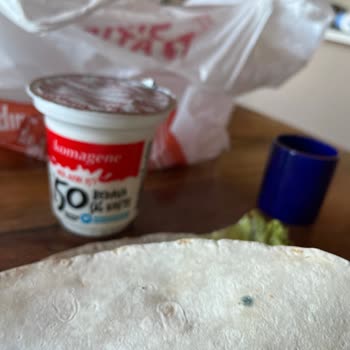 Küflü Lavaş: Sağlık Tehlikesi Ve Dikkatsizlik