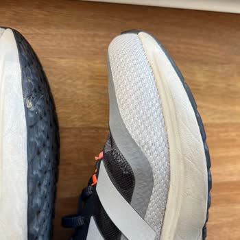 Adidas Ayakkabıda Beklenmedik Dayanıksızlık