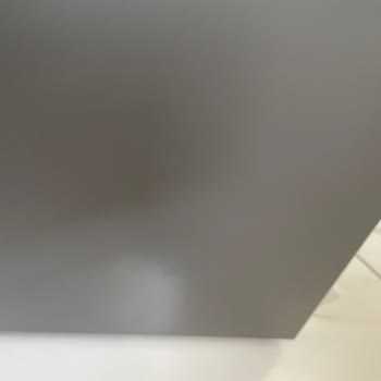 Buzdolabındaki Kusur Ve İlgisizlik