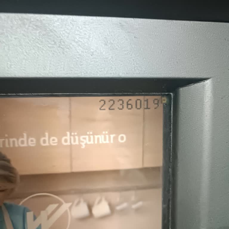 ATM'de Sıkışan Para Ve Olumsuz Başvuru Deneyimi
