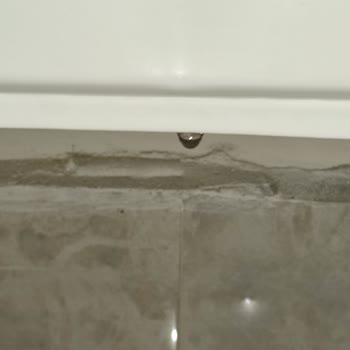 Termopan Petekler Su Damlatıyor!