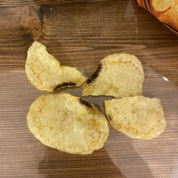 Migros Sanaldan Alınan Cipsin Kötü Durumu Ve Zehirlenme Korkusu