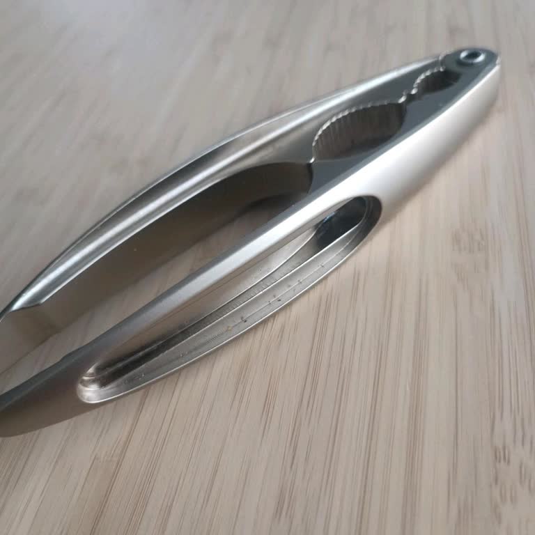 IKEA Fındık Kıracağı Ürün Kalitesi Ve Müşteri Hizmetleri Sorunu
