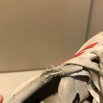 Adidas Ayakkabıda Hayal Kırıklığı