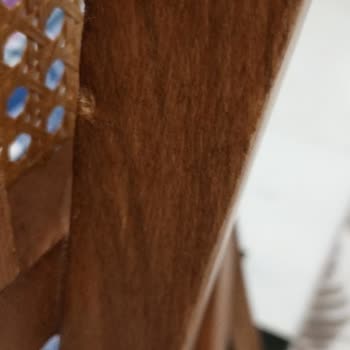 Sıfır Ürün Teslimatında Kırık Ve Lekeli Parçalar