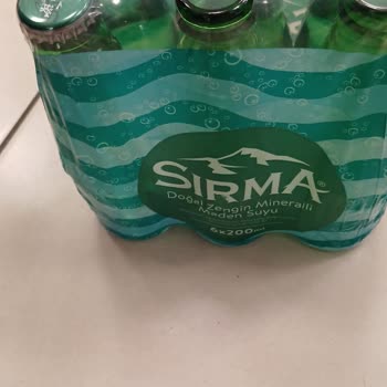 Boş Şişelerle Karşılaştım: Sırma Soda Üretim Hatası