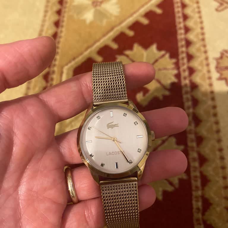 Saat & Saat Lacoste Saatim Sürekli Geri Kalıyor
