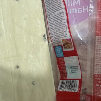 Superfresh Milföy Hamurunda Şok Edici Siyah Noktalar!