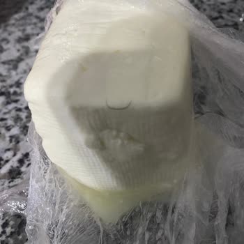 Peynirde Hijyen Skandalı: Ekici Ve Carrefour SA'ya Güven Sarsıldı