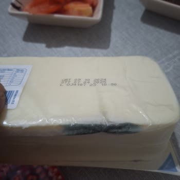 Küflenen Kaşar Peyniri Ve İletişim Sorunu