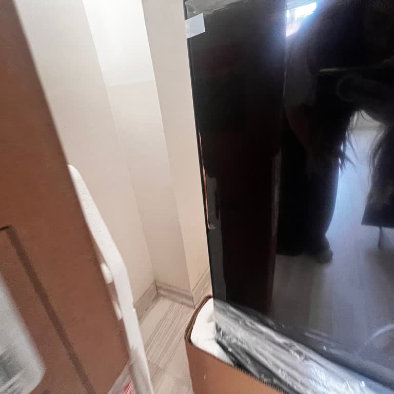 Horoz Lojistik Kırık TV Ve İlgisiz Müşteri Hizmetleri