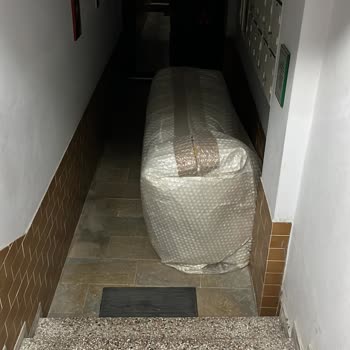 Kilim Mobilya'dan Gelen Hasarlı Koltuk Ve Nakliye Sorunu