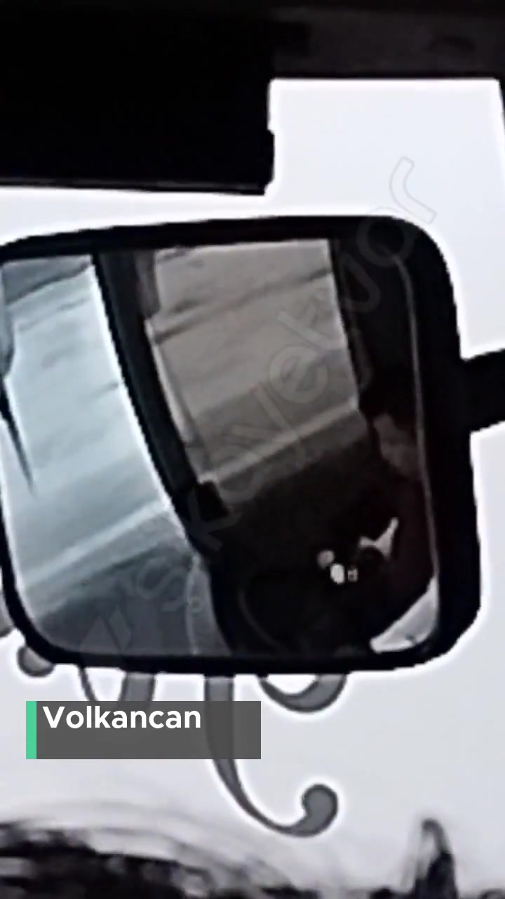 Vip Kahramanmaraş Turizm Aktif Aracın İçinde Tehlikeli Hareketler videonun kapak resmi