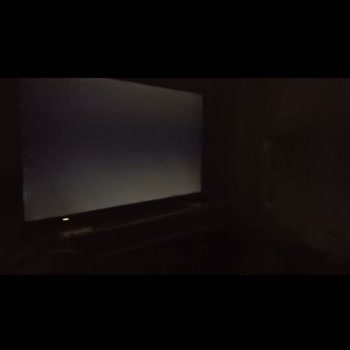 QLED TV'de Işık Sızması Sorunu