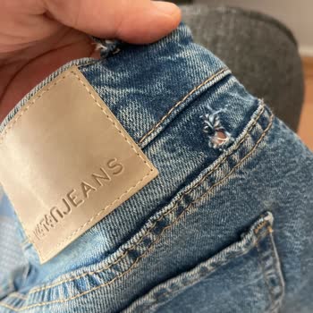 Kemer Askısı Kopan Kot Pantolon Mağduriyeti