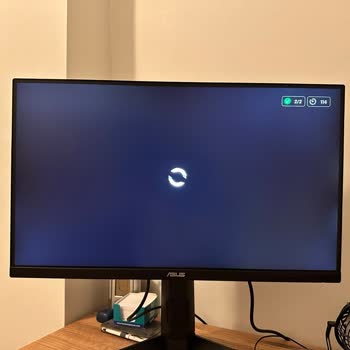 Asus Monitörde Rahatsız Edici Işık Sızması Sorunu