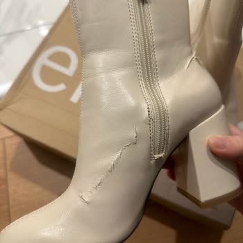Bershka Botlarının Kalitesizliği Karşısında Şok Oldum