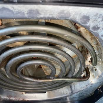 Kenwood Air Fryer Rusted Severely Within a Year, No Support Provided