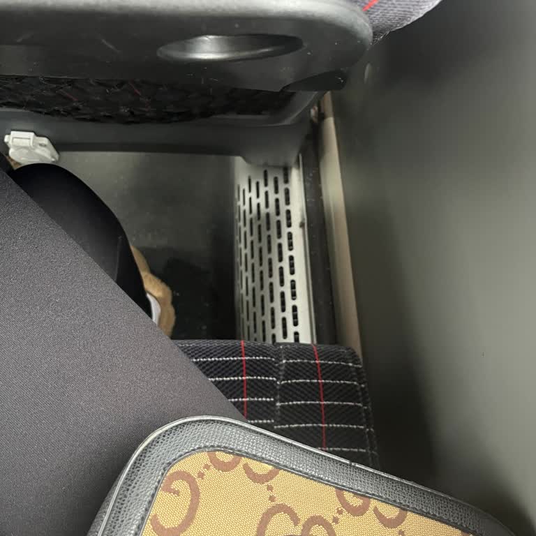 Arızalı Koltuk Ve İlgisiz Şoförle Zorlu Yolculuk