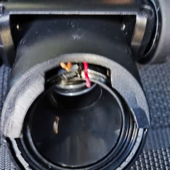 Philips Aqua Trio 9000: Kırılan Başlık Ve Yetersiz Servis