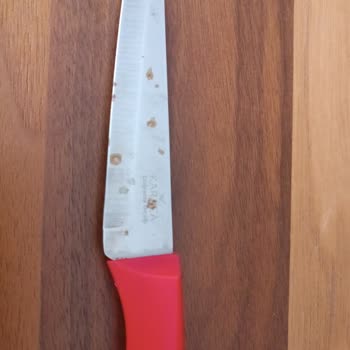 Karaca Züccaciye Bıçak Setinde Paslanma Ve Kırılma Sorunu