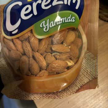 Hakmar'dan Aldığım Bademler Kurtlu Çıktı