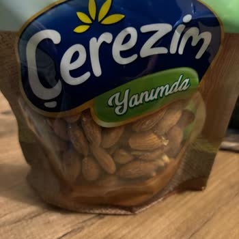 Hakmar'dan Aldığım Bademler Kurtlu Çıktı