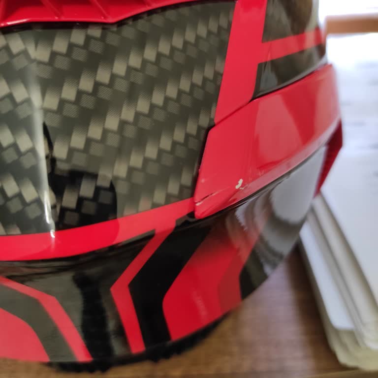 LS2 Dayanıksız Kask