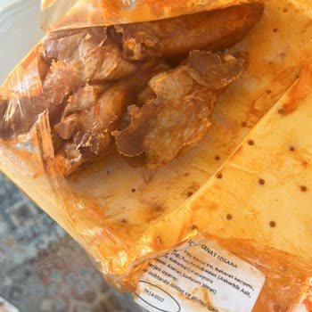 Bozuk Tavuk Ürünü İle Sağlık Sorunları Yaşadık