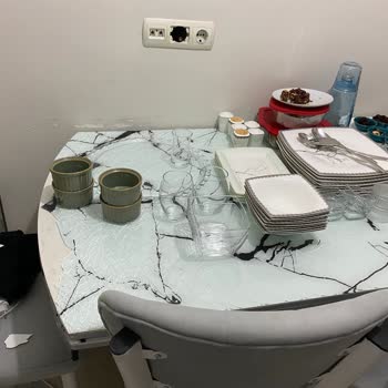 Dijital Masa Sandalye Şikayeti