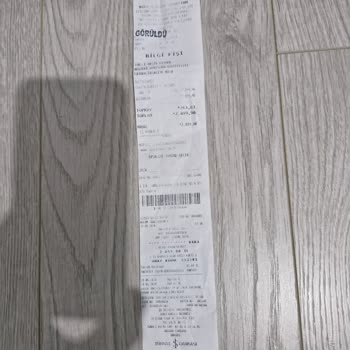 Produktionsmängel bei Nike-Schuhen und fehlender Kundenservice