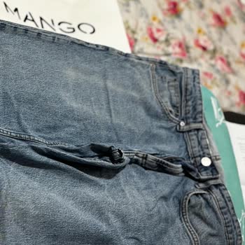 Mango Kot Pantolonlarında İz Sorunu Ve Müşteri Memnuniyetsizliği