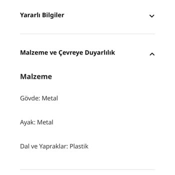 İstenen Çam Ağacı Yerine Plastik Ayaklı Seyrek Ağaç Geldi