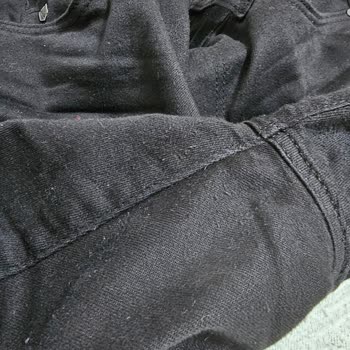 Mavi Mağazasında Kalitesiz Ürün Ve İlgisizlik