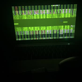 Monster Huma Laptop: Basit Kullanımda Büyük Hayal Kırıklığı