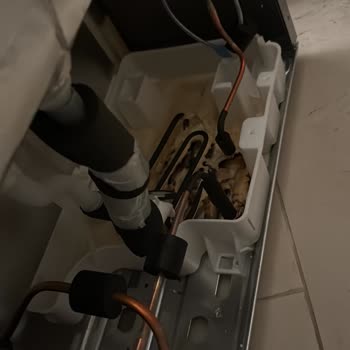 Arçelik Yeni Alınan Buzdolabından Gelen Dayanılmaz Koku!