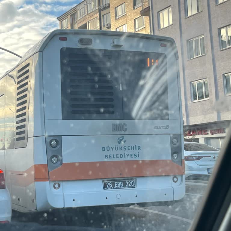 Otobüs Şoförünün Tehlikeli Davranışları