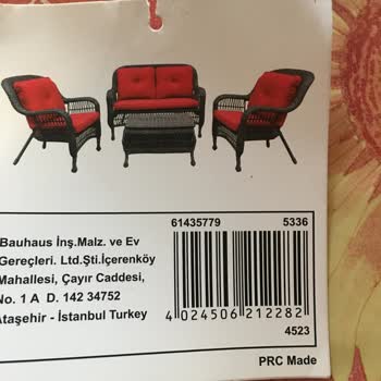 Bauhaus'tan Eksik Teslimat: Köy Evine Ulaşmayan Minderler
